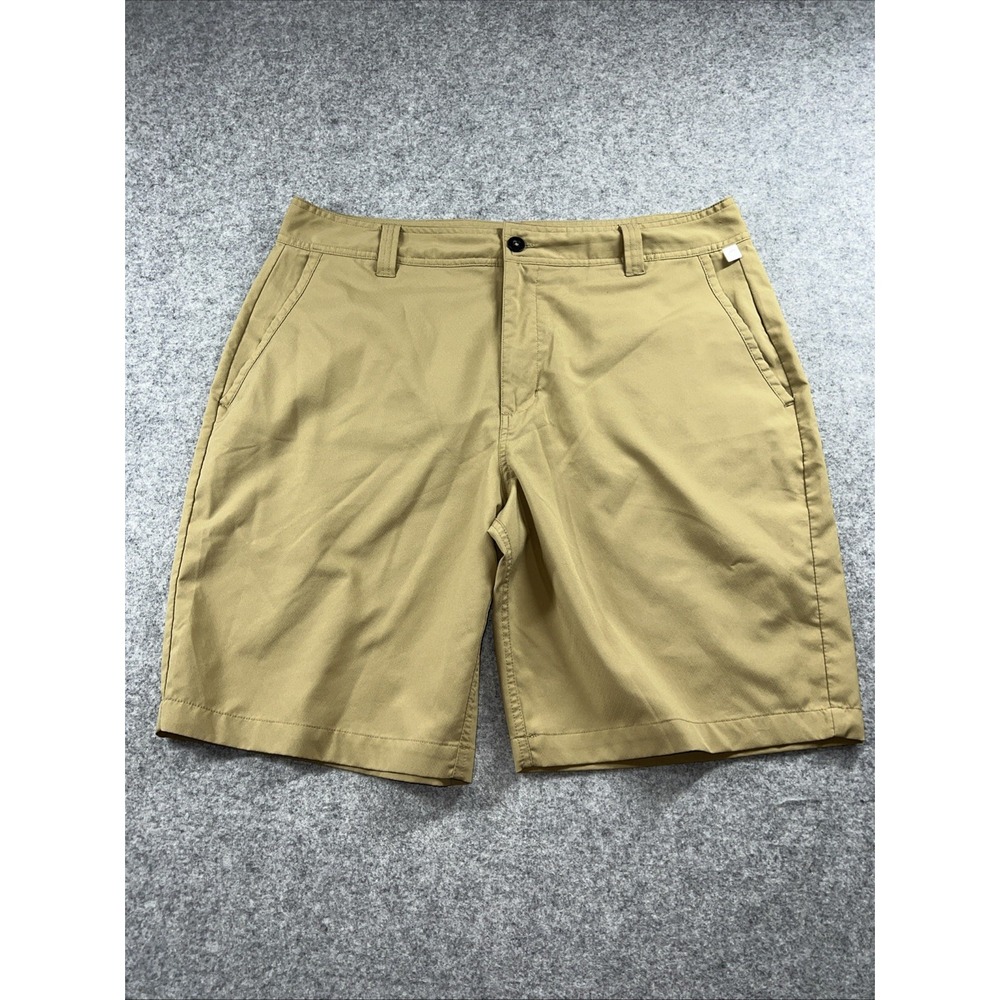 Magellan Outdoors Men's Golf Shorts Size 36 Khaki Chino Flat Front Travel Casual